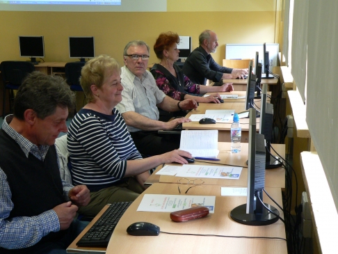 Kulturalni Poszukiwacze - czyli bezpłatny kurs komputerowy 